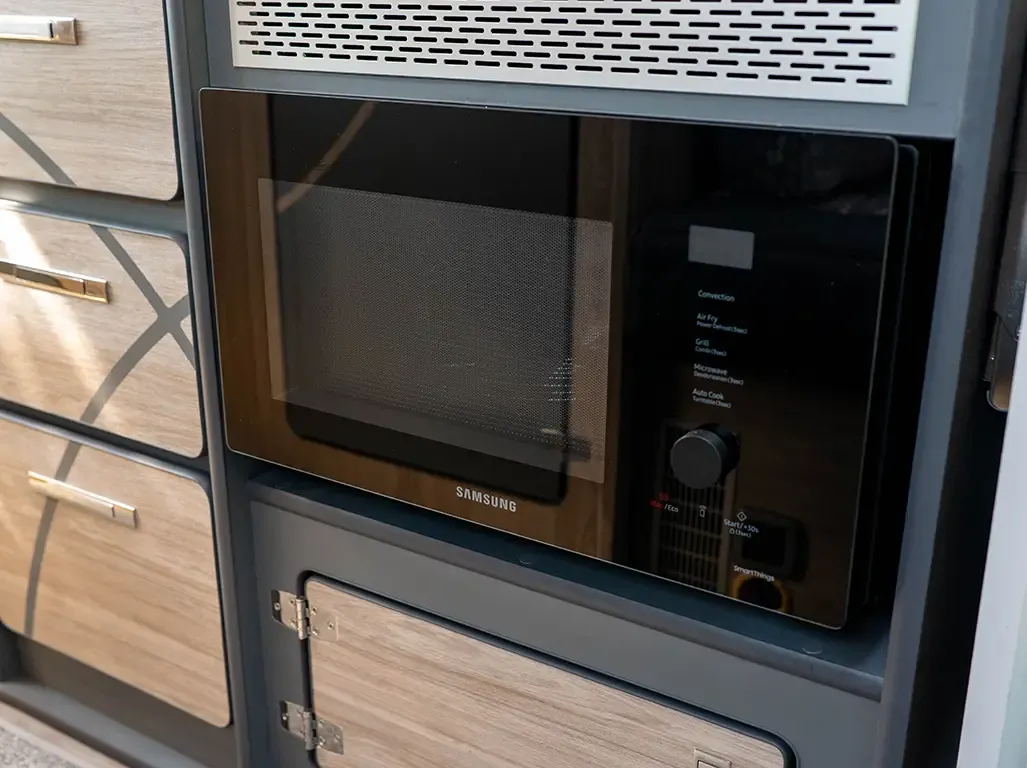 IH cabinet and door finishes